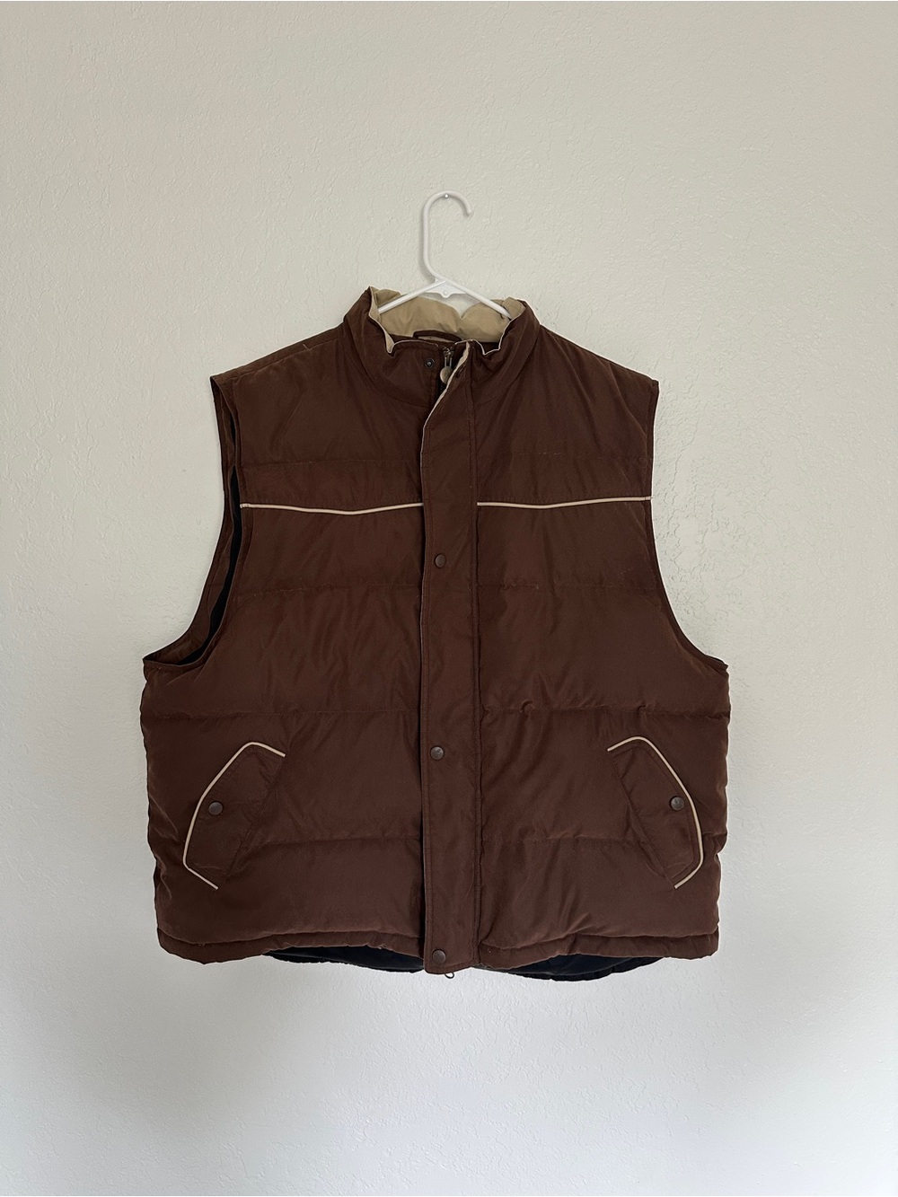 Outback Trading Company
Down Vest Mens Brown
Quilted Pockets Zip Front XXL